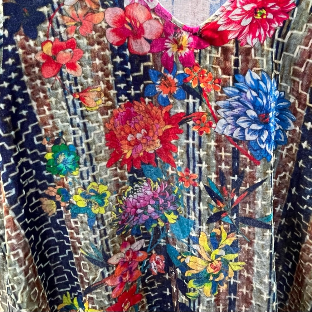 Johnny Was Velvet Floral V-Neck Tunic - Picture 3 of 8